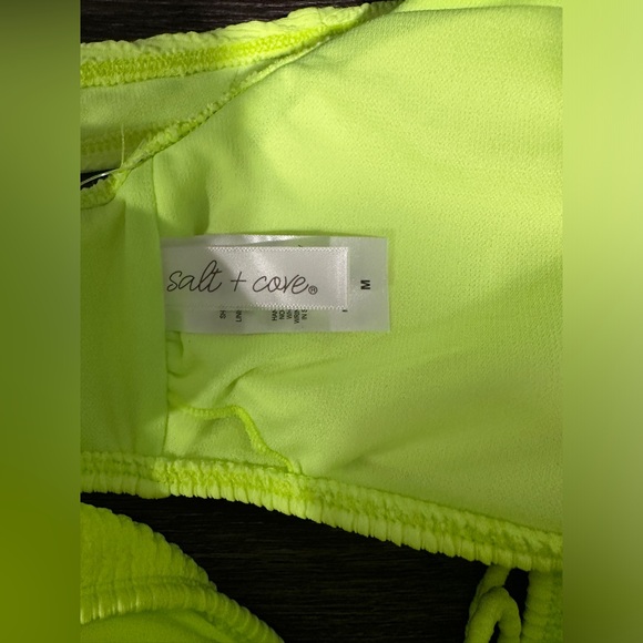 NWT Citron Yellow One Shoulder Bikini Top - Picture 11 of 12